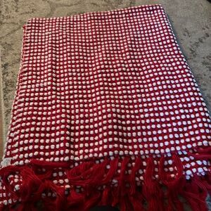 Throw blanketed red and white new